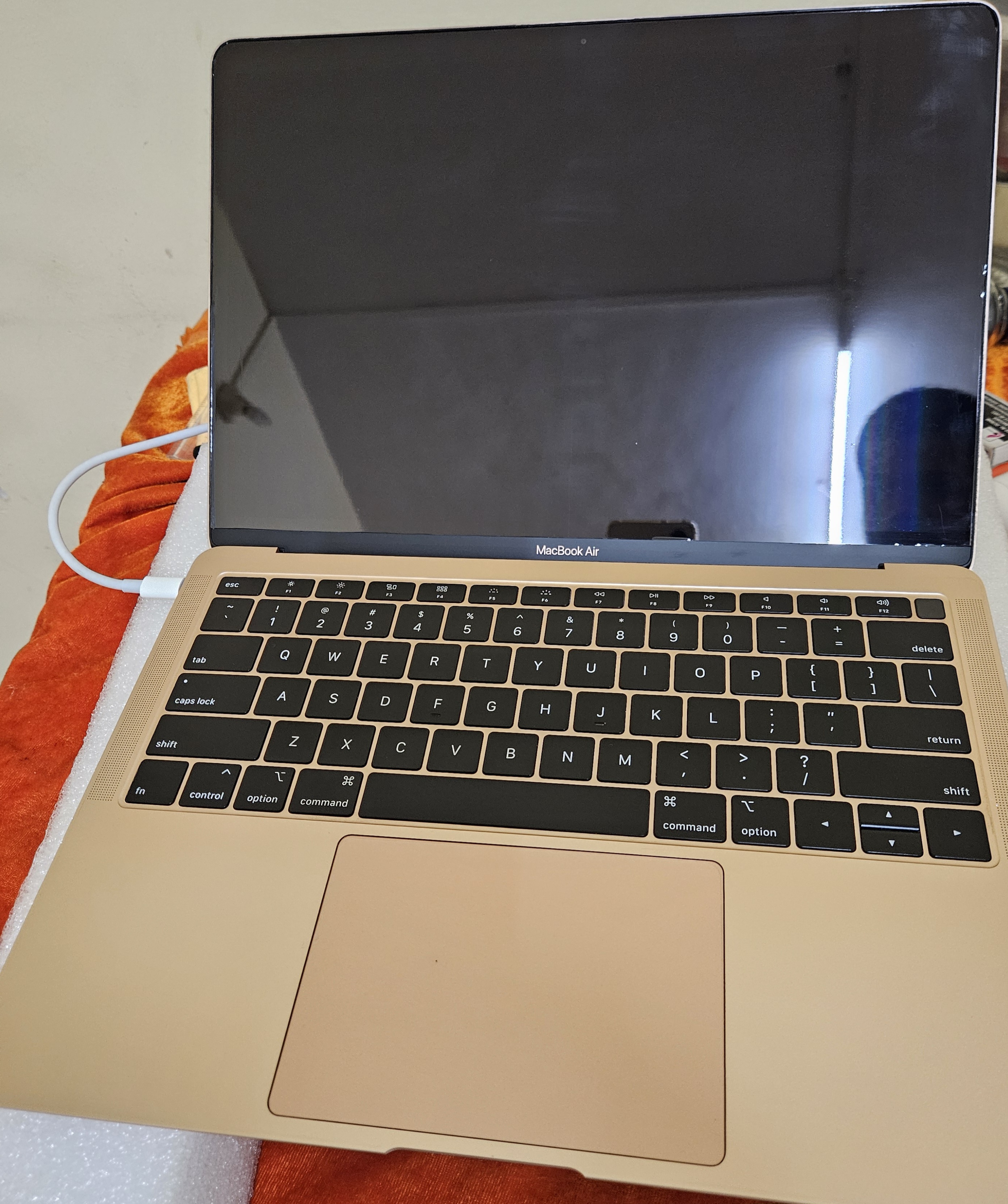 Certified Refurbished MacBook Air 2018 A1932 (Intel Core i5 13.3